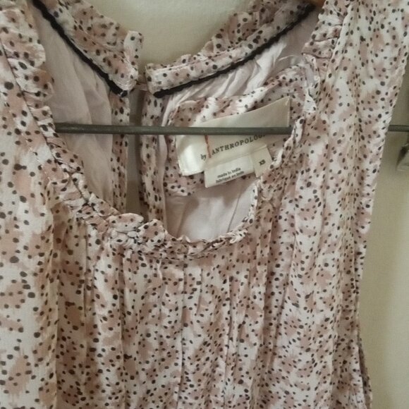 Anthropologie Sz XS soft rose patterned tiered 'chiffony' Dress sleeveless - Picture 2 of 5